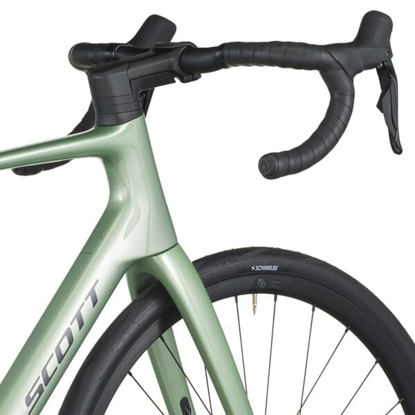 SCOTT ADDICT 40 KARBON YOL BİSİKLETİ 105 DI2 24V RESEDA GREEN L-56
