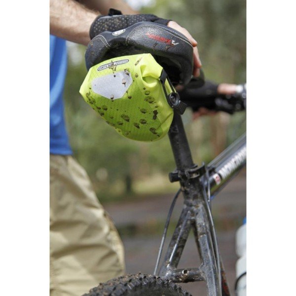 ORTLIEB F9672 Sele Alti Çanta MIcro Two 0.8L Fosforlu YeSIl-YeSIl