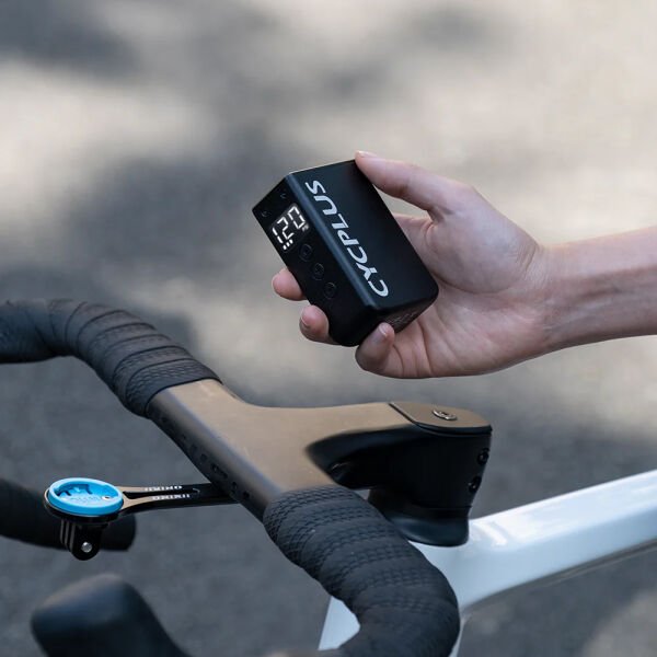 CYCPLUS AS2 PRO MAX ŞARJLI BİSİKLET POMPASI GÖSTERGELİ 120 PSI